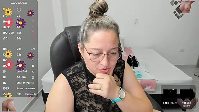 alejandra milf  online show from 12, 3, 2025