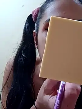 molymeneses online show from 28, 2, 2026