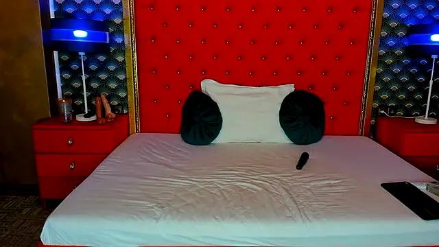 VallerieJones online show from 7, 11, 2025