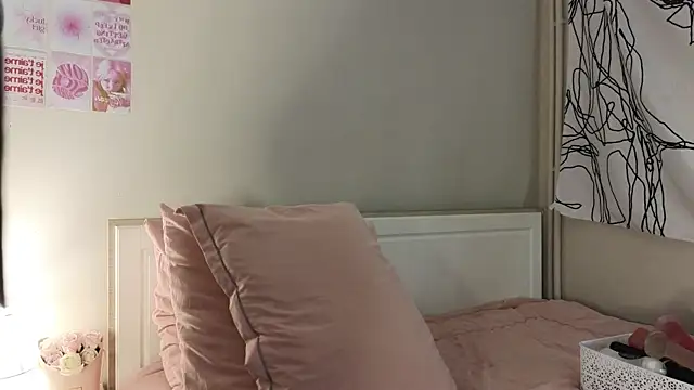 LisaSweetie online show from 21, 11, 2025