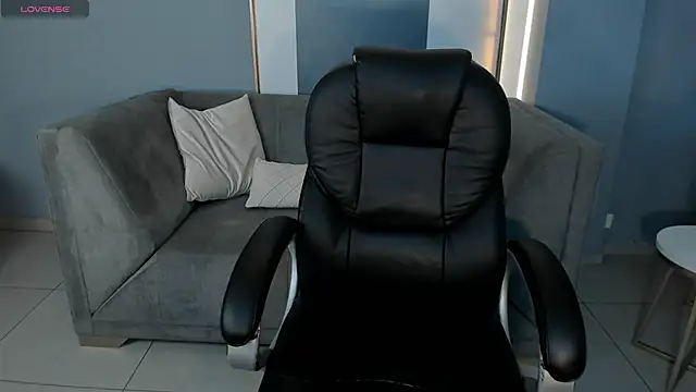 JadeEvansX online show from 12, 2, 2026