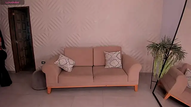 KateSunder online show from 1, 12, 2025