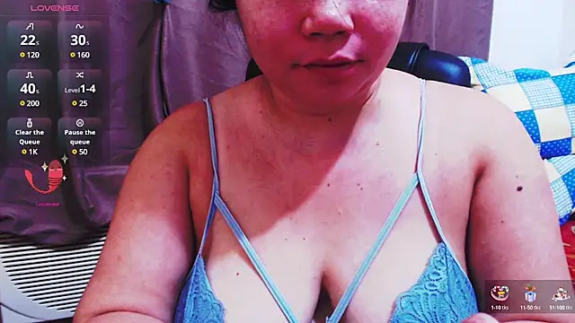 Alliayah Hollyx online show from 18, 3, 2025