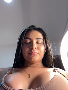 jailyncam  online show from 19, 3, 2026