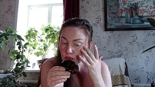 EmilyDoth online show from 21, 7, 2026