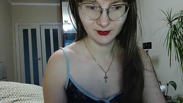 KiraGoldens online show from 29, 11, 2025