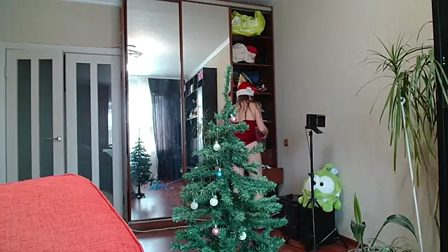 KiraGoldens online show from 21, 12, 2025