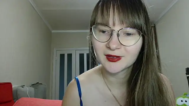 KiraGoldens online show from 13, 11, 2025