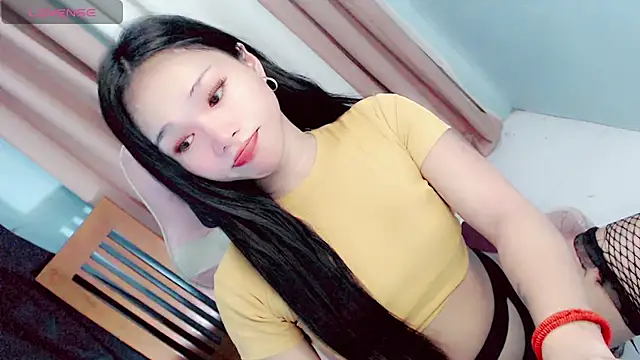 Snapshot of amomentoflust69 chatting on 22, 5, 2026 amomentoflust69 online show from 22, 5, 2026