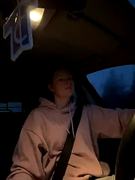 Snapshot of Girlnina-1995 chatting on 7, 11, 2025 Girlnina-1995 online show from 7, 11, 2025