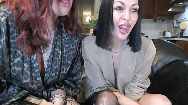 Snapshot of Masha_Real_84 chatting on 15, 1, 2025 Masha Real 84 online show from 15, 1, 2025