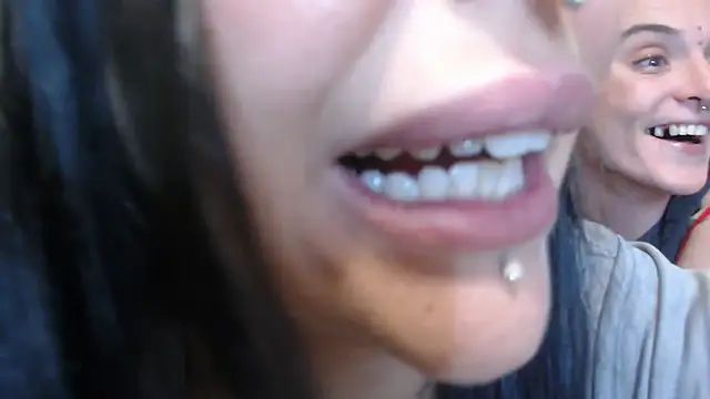 Snapshot of Masha_Real_84 chatting on 18, 10, 2025 Masha Real 84 online show from 18, 10, 2025