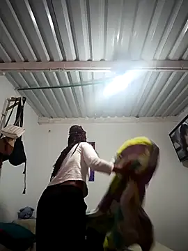 Bigassmommy x online show from 10, 2, 2026