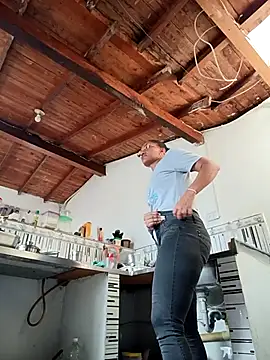 Bigassmommy x online show from 12, 11, 2025