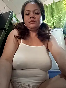 hotbabes163 online show from 23, 3, 2026