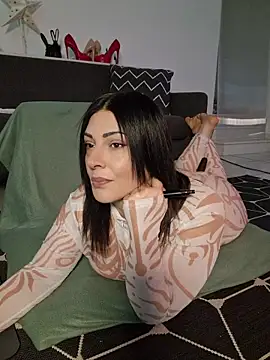 AryaSummersReal online show from 3, 6, 2026