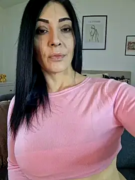 AryaSummersReal online show from 3, 3, 2025