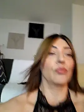 AryaSummersReal online show from 24, 9, 2025