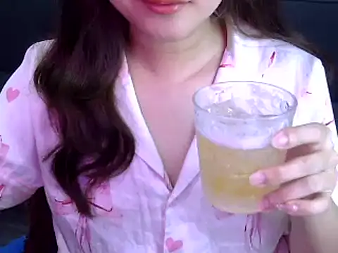 Bee 2k online show from 21, 3, 2026