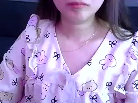 Bee 2k online show from 17, 4, 2026