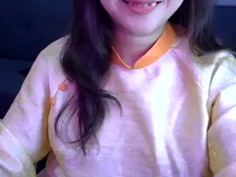 Bee 2k online show from 25, 2, 2026