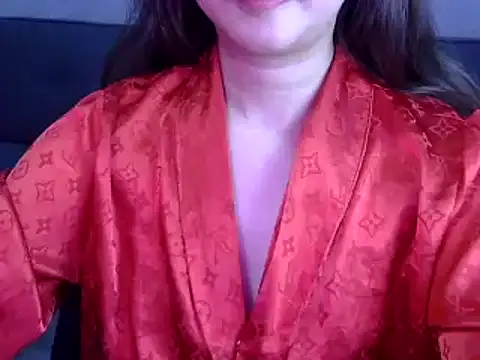 Snapshot of Bee_2k chatting on 3, 5, 2026 Bee 2k online show from 3, 5, 2026