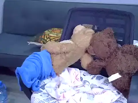 Bee 2k online show from 15, 2, 2026