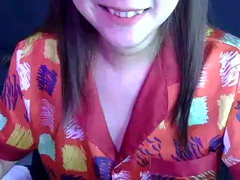 Snapshot of Bee_2k chatting on 20, 11, 2025 Bee 2k online show from 20, 11, 2025