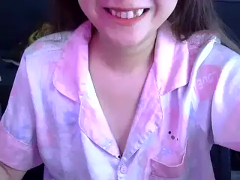 Bee 2k online show from 12, 4, 2026