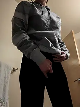 eatmeplease44 online show from 18, 2, 2025