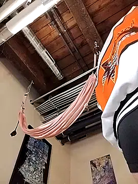 eatmeplease44 online show from 20, 3, 2026