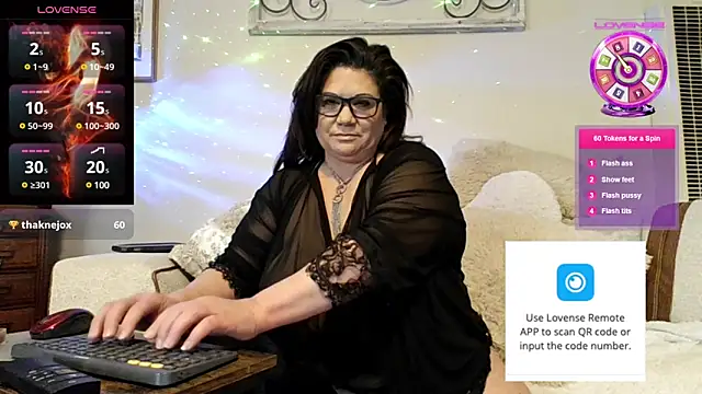 Snapshot of suckmybig_titties chatting on 12, 1, 2025 suckmybig titties online show from 12, 1, 2025