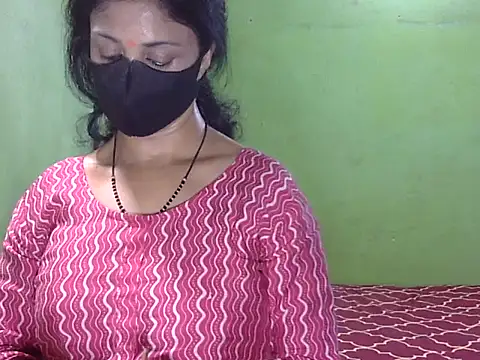 Snapshot of Indian_Horny_Wife chatting on 13, 7, 2026 Indian Horny Wife online show from 13, 7, 2026