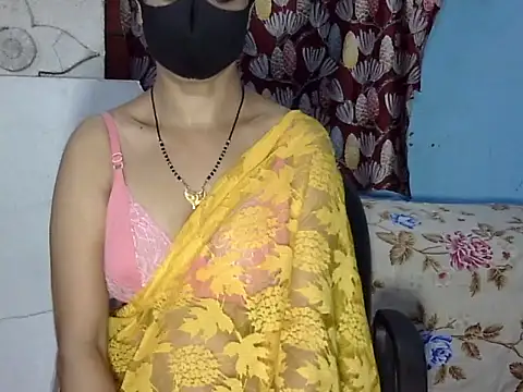 Snapshot of Indian_Horny_Wife chatting on 28, 6, 2026 Indian Horny Wife online show from 28, 6, 2026