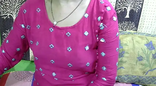 Indian Horny Wife online show from 17, 1, 2025