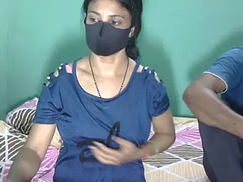 Snapshot of Indian_Horny_Wife chatting on 18, 7, 2026 Indian Horny Wife online show from 18, 7, 2026