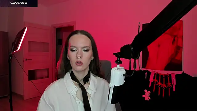 DivineBite online show from 11, 3, 2026