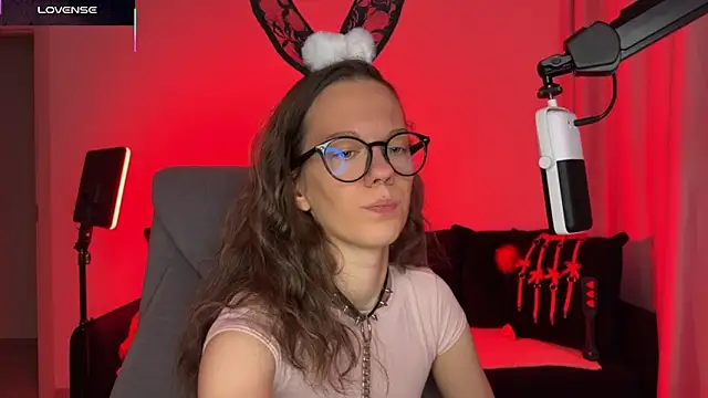 DivineBite online show from 10, 10, 2025