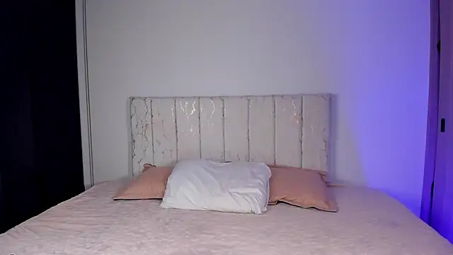 liagirl cute online show from 21, 11, 2025