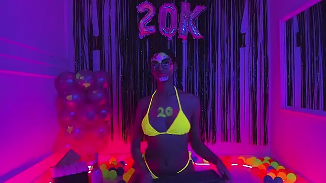 liagirl cute online show from 24, 1, 2025