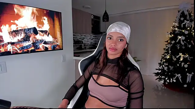 liagirl cute online show from 19, 12, 2025