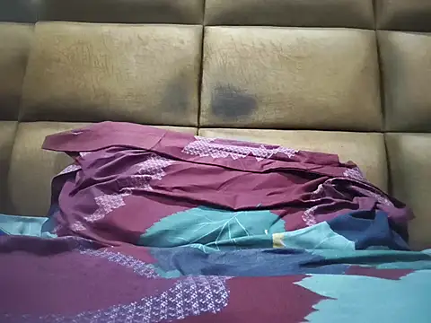 Aroused Tenancy online show from 28, 11, 2025