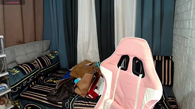 MagnificatMistress online show from 12, 1, 2025