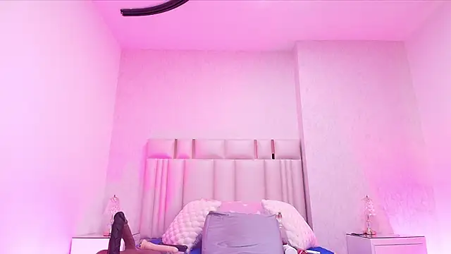  carolina fox online show from 17, 1, 2026