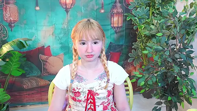 Snapshot of Pinkie_Princes chatting on 2, 11, 2025 Pinkie Princes online show from 2, 11, 2025