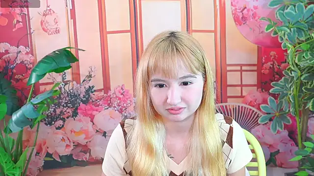 Snapshot of Pinkie_Princes chatting on 4, 11, 2025 Pinkie Princes online show from 4, 11, 2025