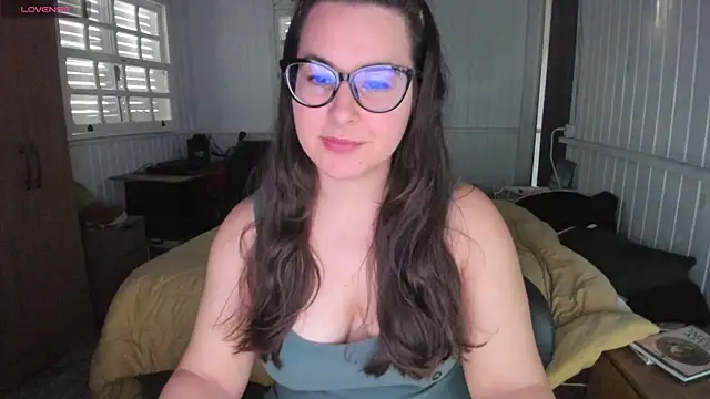 Snapshot of anna_love_hot chatting on 9, 10, 2025 anna love hot online show from 9, 10, 2025