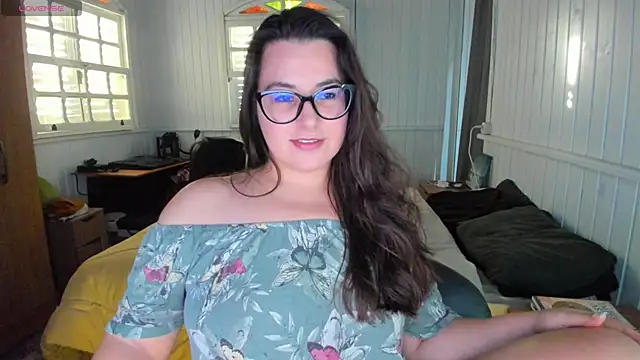 Snapshot of anna_love_hot chatting on 8, 10, 2025 anna love hot online show from 8, 10, 2025