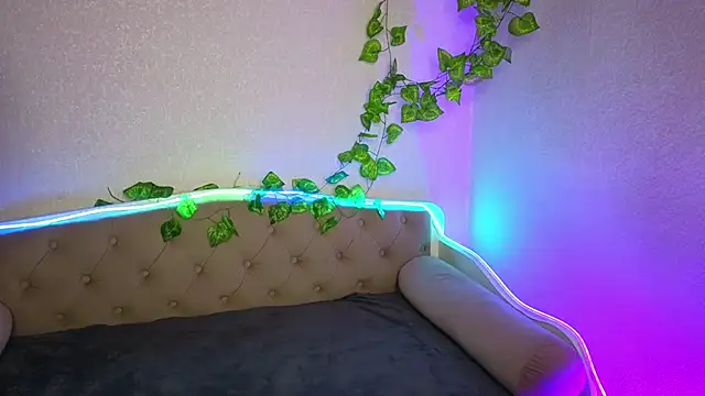 ParadisePleasure  online show from 7, 2, 2025