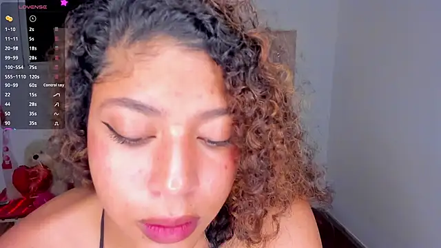 Snapshot of LilyBrunette chatting on 19, 3, 2025 LilyBrunette online show from 19, 3, 2025